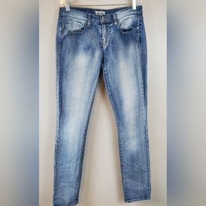 Mudd Juniors Medium/Light Wash Jeggings